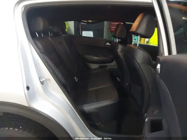 KNDP6CAC2L7657501 2020 KIA SPORTAGE - Image 8