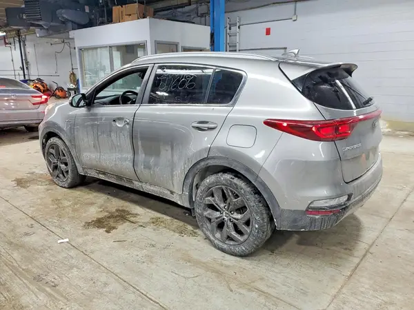 KNDP6CAC2L7708978 2020 KIA SPORTAGE - Image 2