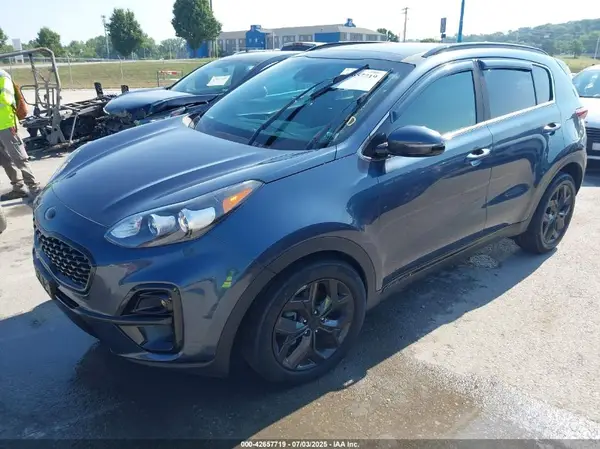 KNDP6CAC2M7850913 2021 KIA SPORTAGE - Image 2