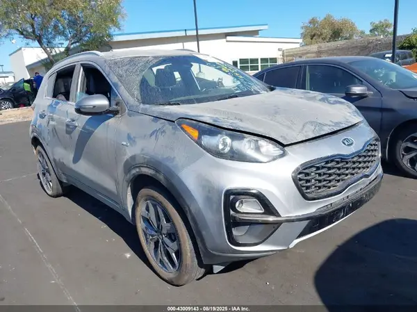 KNDP6CAC2M7915694 2021 KIA SPORTAGE - Image 1