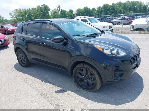 KNDP6CAC2N7012172 2022 KIA SPORTAGE - Image 1