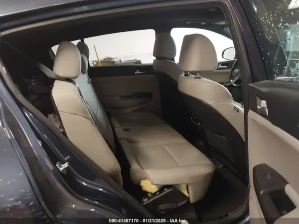 KNDP6CAC3L7771216 2020 KIA SPORTAGE - Image 8