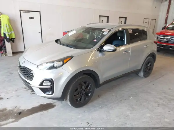 KNDP6CAC3L7813464 2020 KIA SPORTAGE - Image 2
