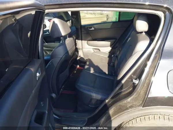 KNDP6CAC3M7854176 2021 KIA SPORTAGE - Image 8
