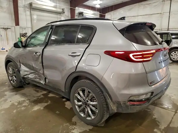 KNDP6CAC3N7002881 2022 KIA SPORTAGE - Image 2