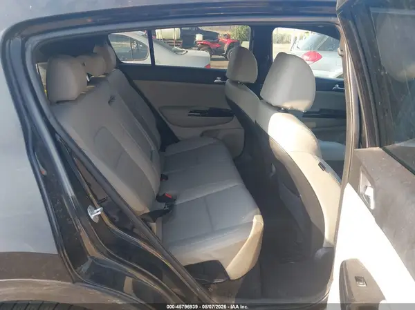 KNDP6CAC4L7664238 2020 KIA SPORTAGE - Image 8