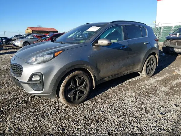 KNDP6CAC4L7689060 2020 KIA SPORTAGE - Image 2