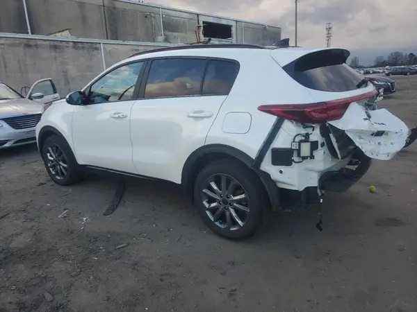 KNDP6CAC4N7024520 2022 KIA SPORTAGE - Image 2