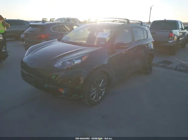 KNDP6CAC4N7950707 2022 KIA SPORTAGE - Image 2