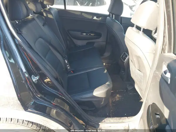 KNDP6CAC4N7950707 2022 KIA SPORTAGE - Image 8