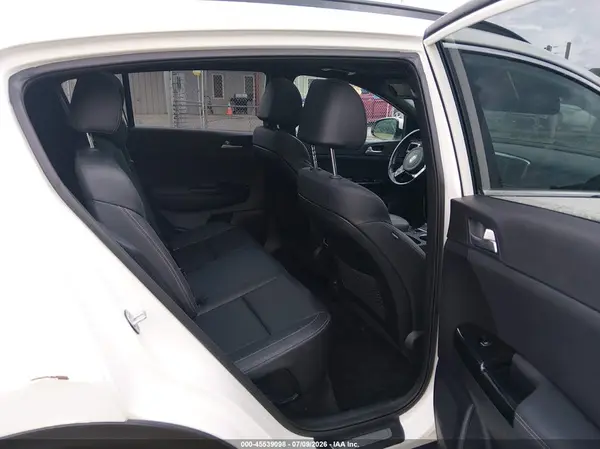 KNDP6CAC5L7677743 2020 KIA SPORTAGE - Image 8