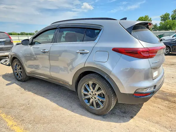 KNDP6CAC5L7698592 2020 KIA SPORTAGE - Image 2