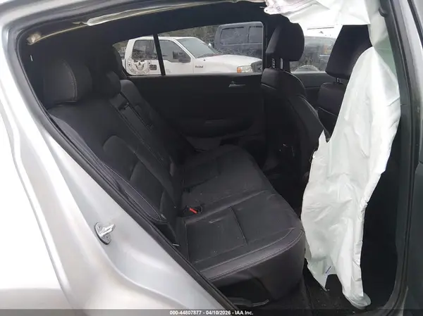 KNDP6CAC5M7849402 2021 KIA SPORTAGE - Image 8