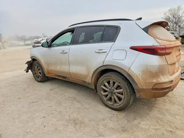 KNDP6CAC5M7851389 2021 KIA SPORTAGE - Image 2