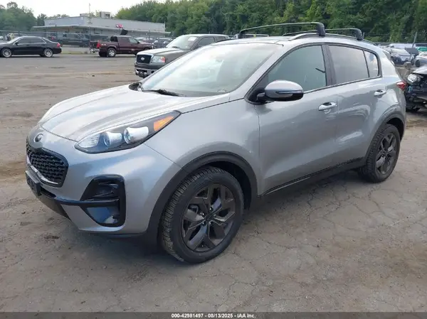 KNDP6CAC5N7018645 2022 KIA SPORTAGE - Image 2