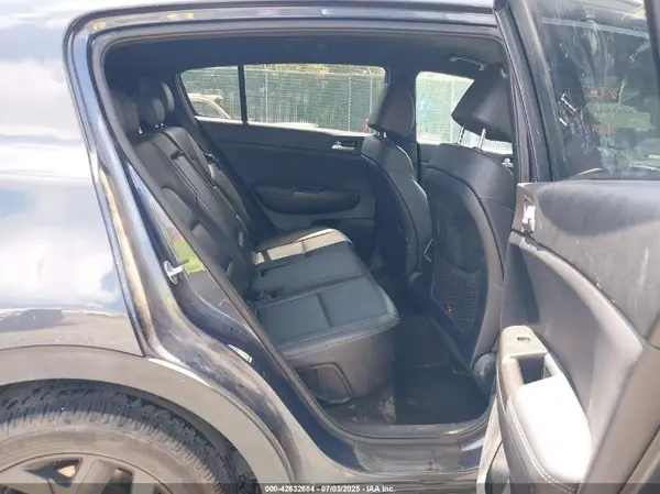 KNDP6CAC6L7658943 2020 KIA SPORTAGE - Image 8