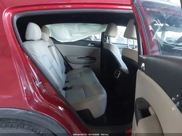 KNDP6CAC7L7666601 2020 KIA SPORTAGE - Image 8