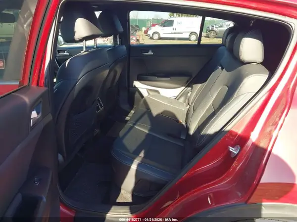 KNDP6CAC8L7659432 2020 KIA SPORTAGE - Image 8