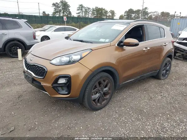 KNDP6CAC8L7688901 2020 KIA SPORTAGE - Image 2