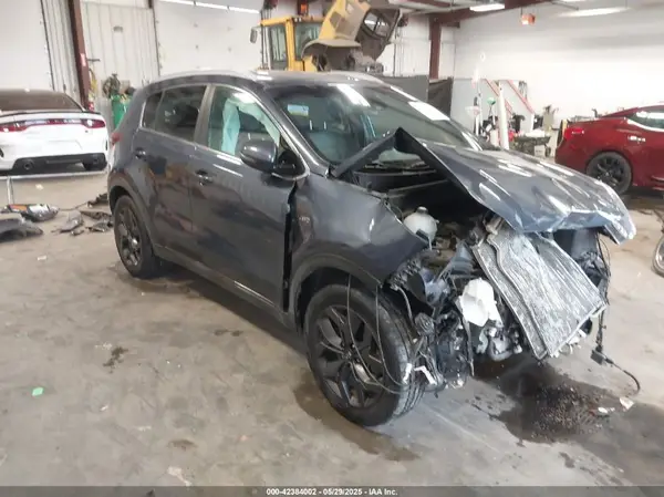 KNDP6CAC8L7697615 2020 KIA SPORTAGE - Image 1