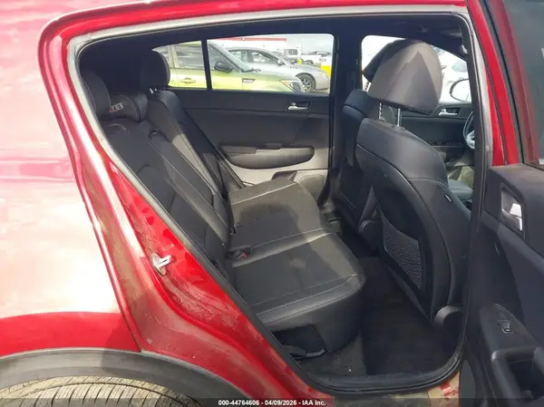KNDP6CAC8L7709102 2020 KIA SPORTAGE - Image 8