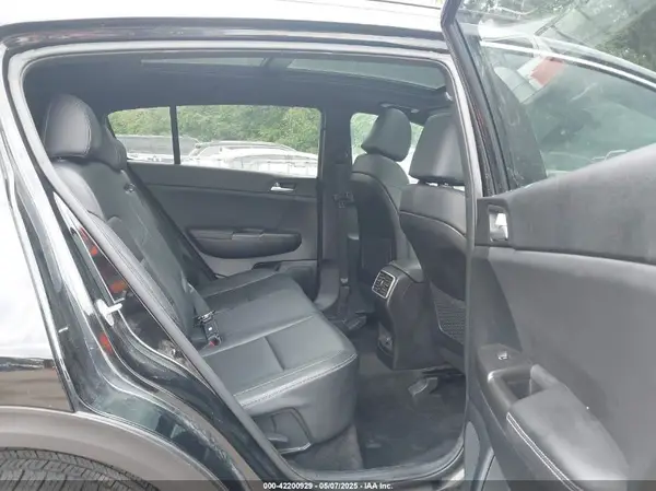 KNDP6CAC8L7762897 2020 KIA SPORTAGE - Image 8