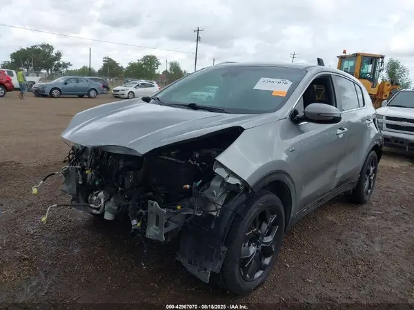 KNDP6CAC8L7796175 2020 KIA SPORTAGE - Image 2