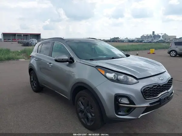 KNDP6CAC8L7818076 2020 KIA SPORTAGE - Image 1