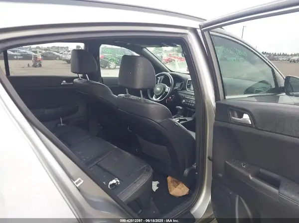 KNDP6CAC8L7818076 2020 KIA SPORTAGE - Image 8
