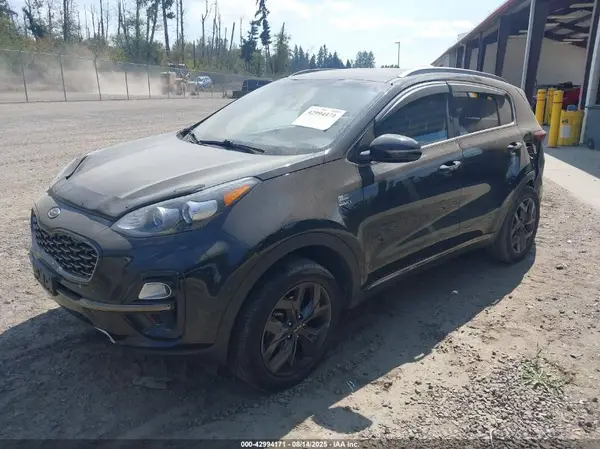 KNDP6CAC8M7896679 2021 KIA SPORTAGE - Image 2