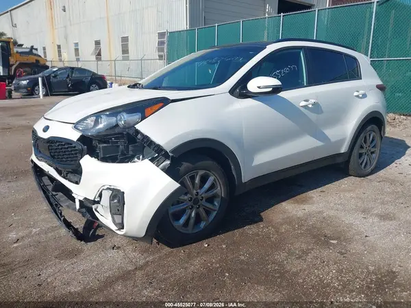 KNDP6CAC8M7938705 2021 KIA SPORTAGE - Image 2