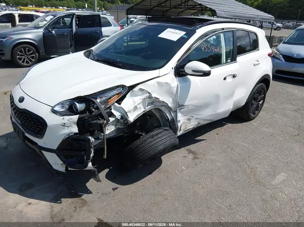 KNDP6CAC8N7018705 2022 KIA SPORTAGE - Image 2