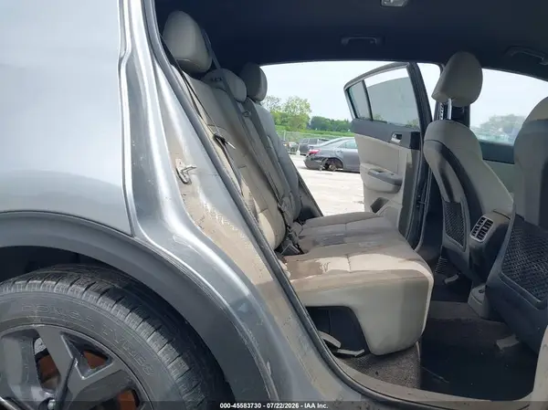 KNDP6CAC9L7687224 2020 KIA SPORTAGE - Image 8