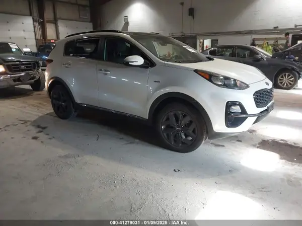 KNDP6CAC9L7768126 2020 KIA SPORTAGE - Image 1