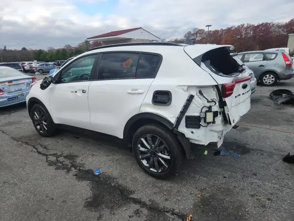 KNDP6CAC9M7875484 2021 KIA SPORTAGE - Image 2