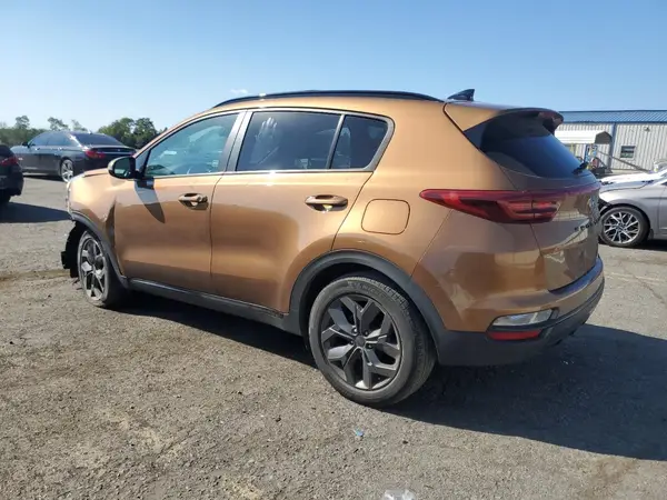 KNDP6CAC9M7890762 2021 KIA SPORTAGE - Image 2