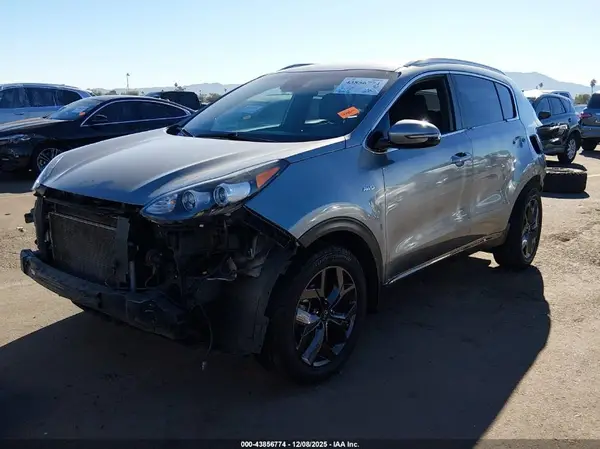KNDP6CAC9M7896657 2021 KIA SPORTAGE - Image 2