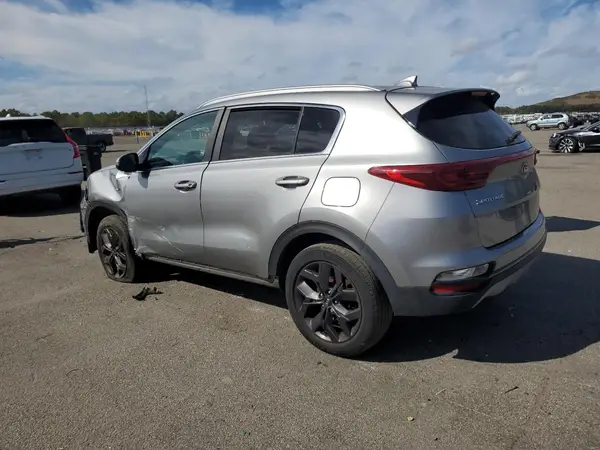KNDP6CAC9M7908886 2021 KIA SPORTAGE - Image 2