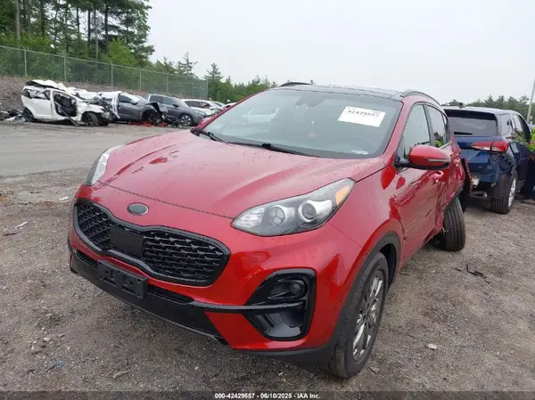 KNDP6CAC9N7028398 2022 KIA SPORTAGE - Image 2