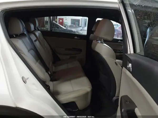 KNDP6CACXM7844163 2021 KIA SPORTAGE - Image 8