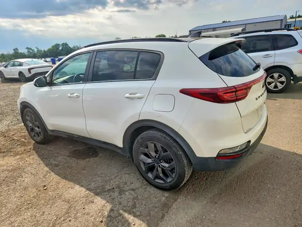 KNDP6CACXN7957225 2022 KIA SPORTAGE - Image 2