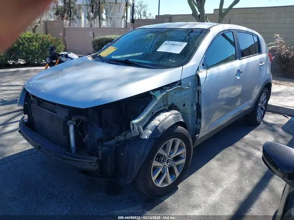 KNDPB3AC0G7796463 2016 KIA SPORTAGE - Image 2