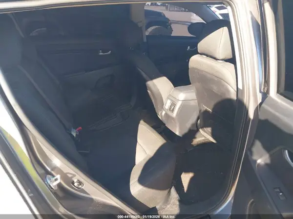 KNDPB3AC0G7796592 2016 KIA SPORTAGE - Image 8