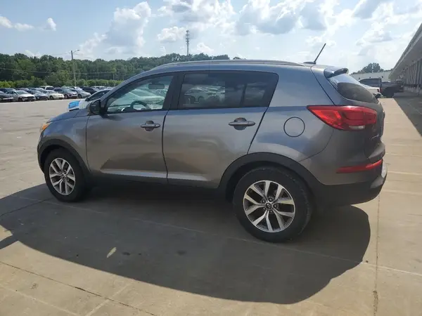 KNDPB3AC0G7812502 2016 KIA SPORTAGE - Image 2