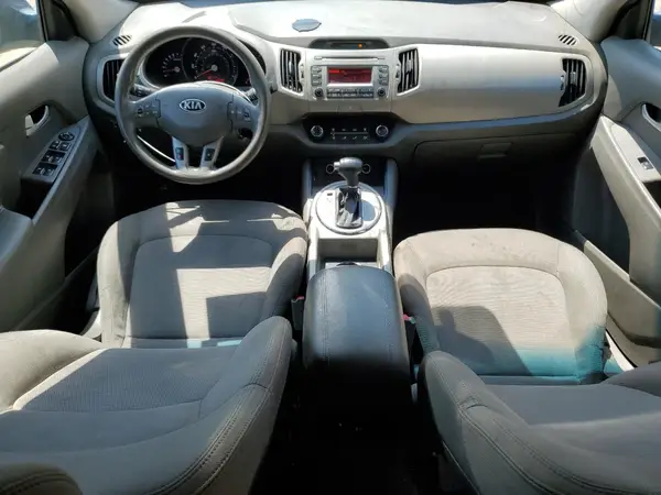 KNDPB3AC0G7821250 2016 KIA SPORTAGE - Image 8
