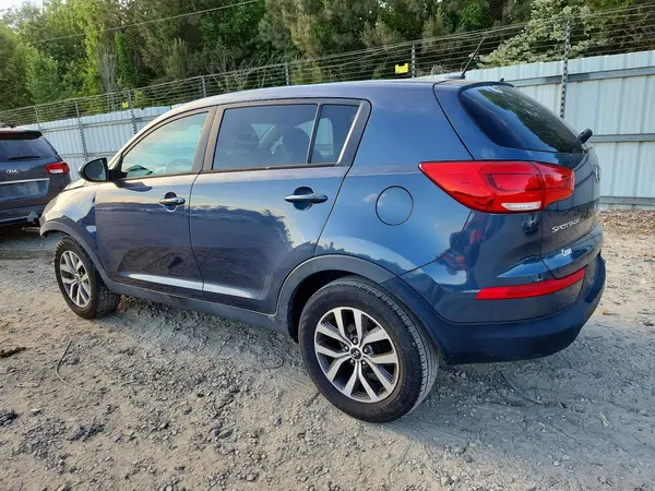 KNDPB3AC0G7821748 2016 KIA SPORTAGE - Image 2