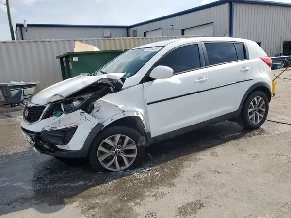 KNDPB3AC0G7845886 2016 KIA SPORTAGE - Image 1