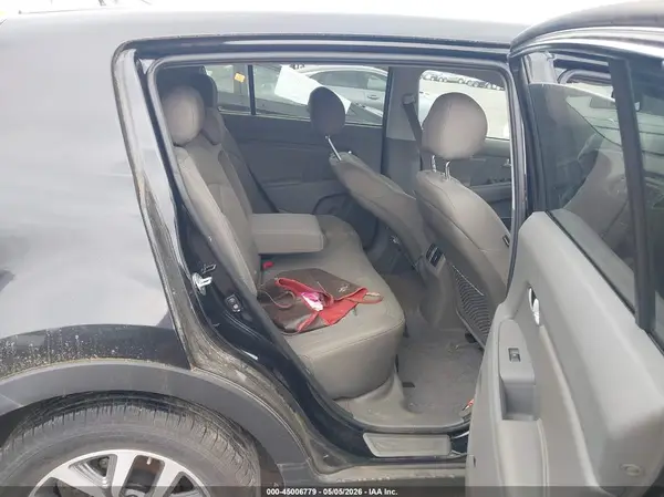 KNDPB3AC0G7857763 2016 KIA SPORTAGE - Image 8