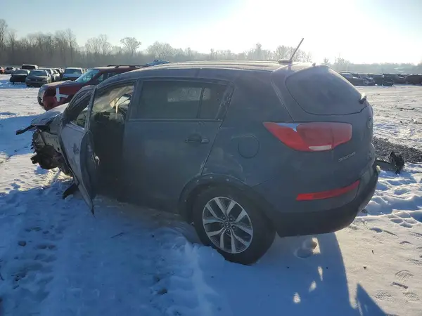KNDPB3AC1G7796682 2016 KIA SPORTAGE - Image 2