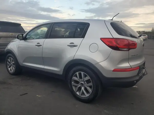 KNDPB3AC1G7804781 2016 KIA SPORTAGE - Image 2